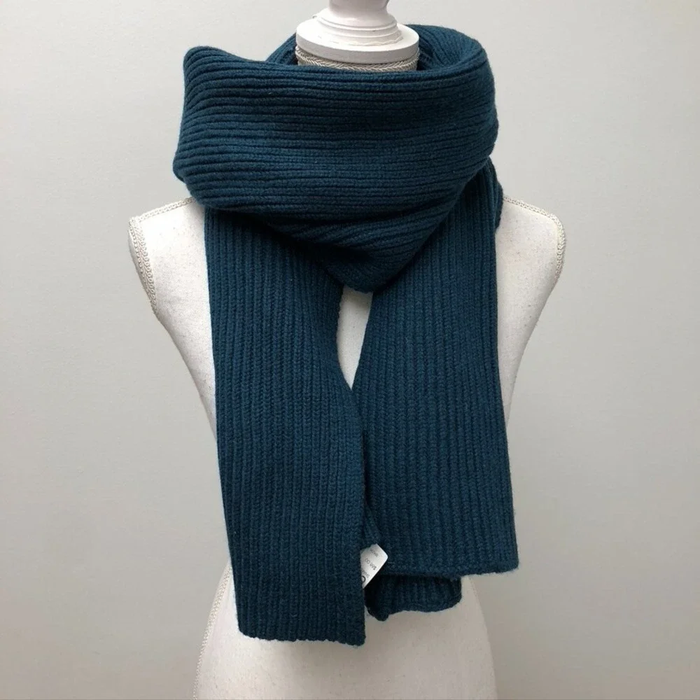 Athleta Shaker Stitch Wool Scarf Womens One Size Deep Blue Ribbed Chunky Cozy